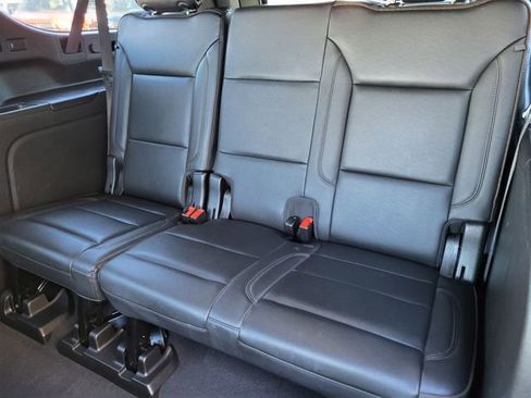 Used 2021 Chevrolet Suburban High Country image 29