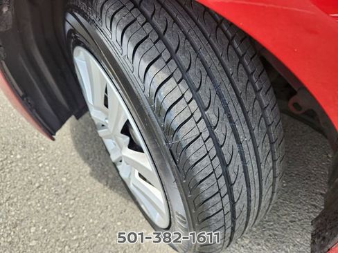 Used 2020 Toyota Corolla LE FWD image 20