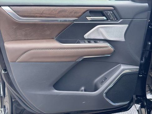 New 2026 GMC Acadia Denali Ultimate image 13