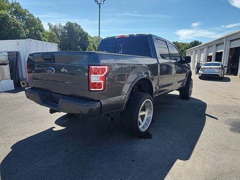 Used 2018 Ford F150 XLT w/ Equipment Group 302A Luxury AWD/4WD image 5