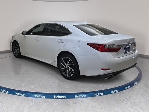 Used 2016 Lexus ES 350 w/ Luxury Package w/Wood Trim image 8
