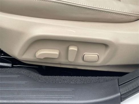 Used 2019 Subaru Outback 2.5i Limited image 11