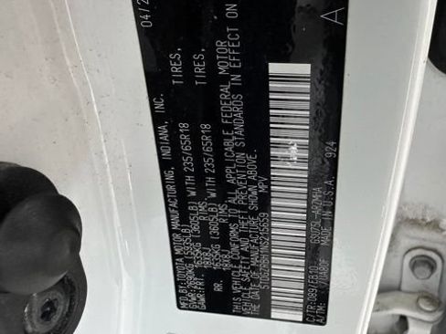 Used 2022 Toyota Highlander XLE AWD/4WD image 35