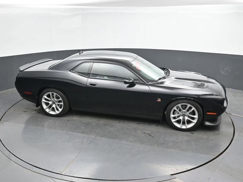 Used 2022 Dodge Challenger R/T Scat Pack RWD image 36