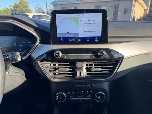 Used 2020 Ford Escape SEL AWD/4WD image 14