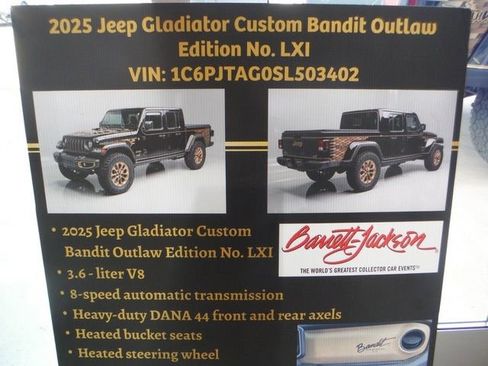 Used 2025 Jeep Gladiator Sport AWD/4WD image 5