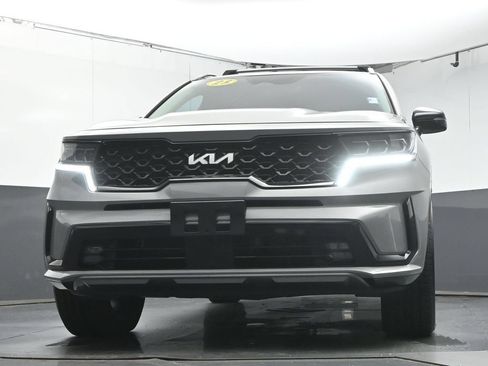 Used 2023 Kia Sorento SX AWD/4WD image 34