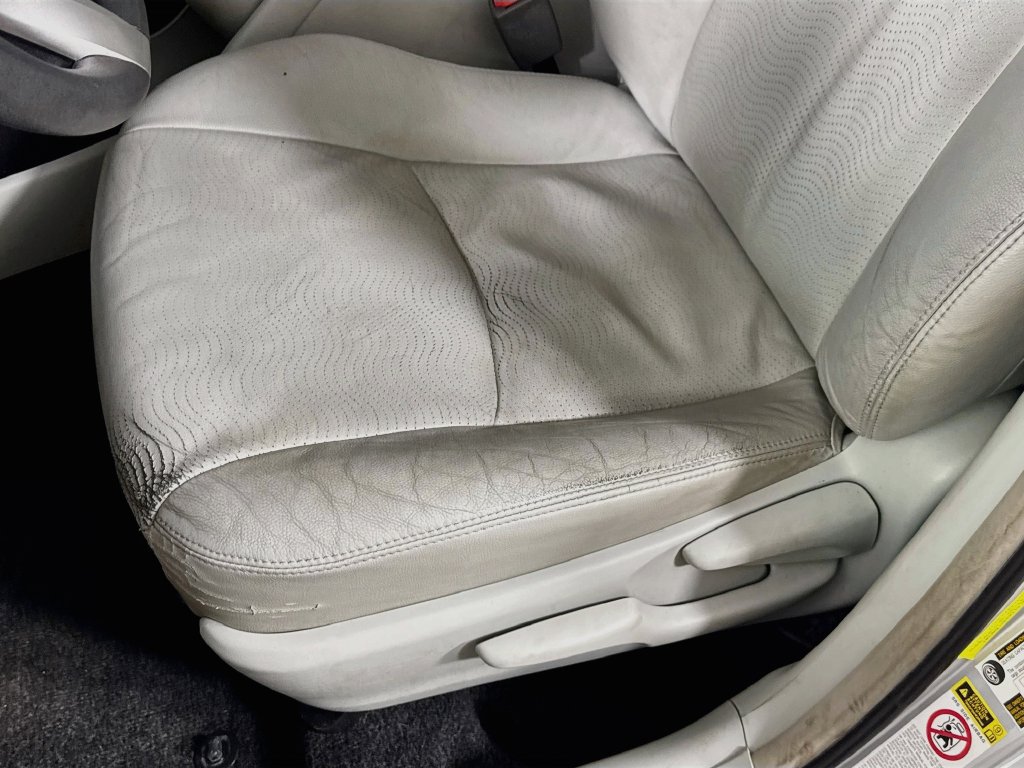 Used 2014 Toyota Prius Three FWD image 23