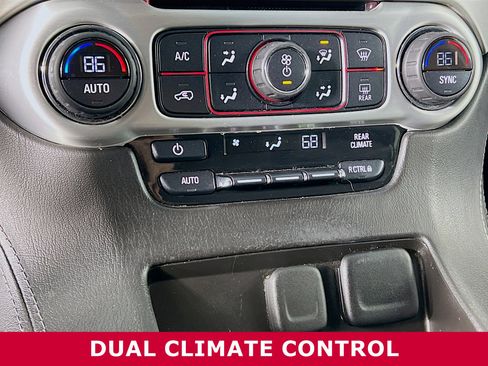 Used 2016 GMC Yukon SLE w/ Convenience Package image 10