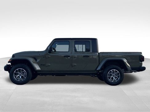 New 2026 Jeep Gladiator Sport AWD/4WD image 22