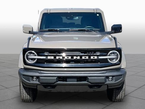 Certified 2025 Ford Bronco Outer Banks AWD/4WD image 4