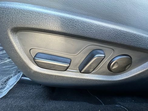 Used 2025 MAZDA CX-30 AWD 2.5 S w/ Preferred Package image 10