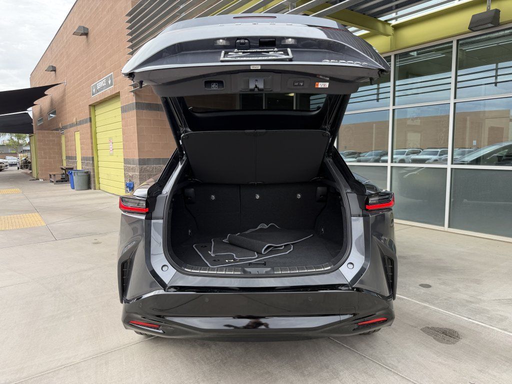 Used 2026 Lexus RZ 350e 2WD image 35
