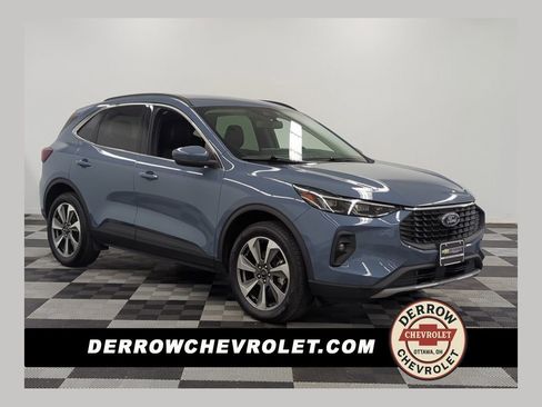 Used 2025 Ford Escape Platinum AWD/4WD image 1