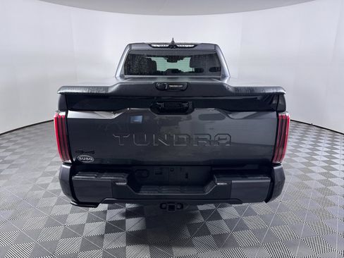 Used 2024 Toyota Tundra Platinum AWD/4WD image 8