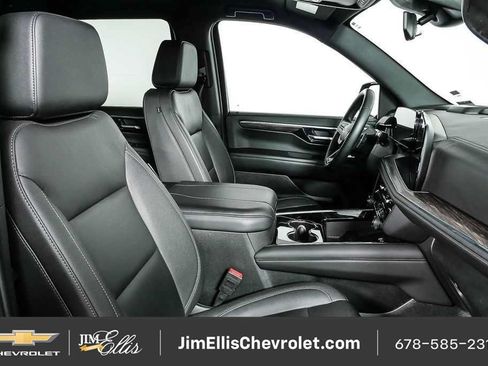 Certified 2025 Chevrolet Tahoe LT RWD image 22