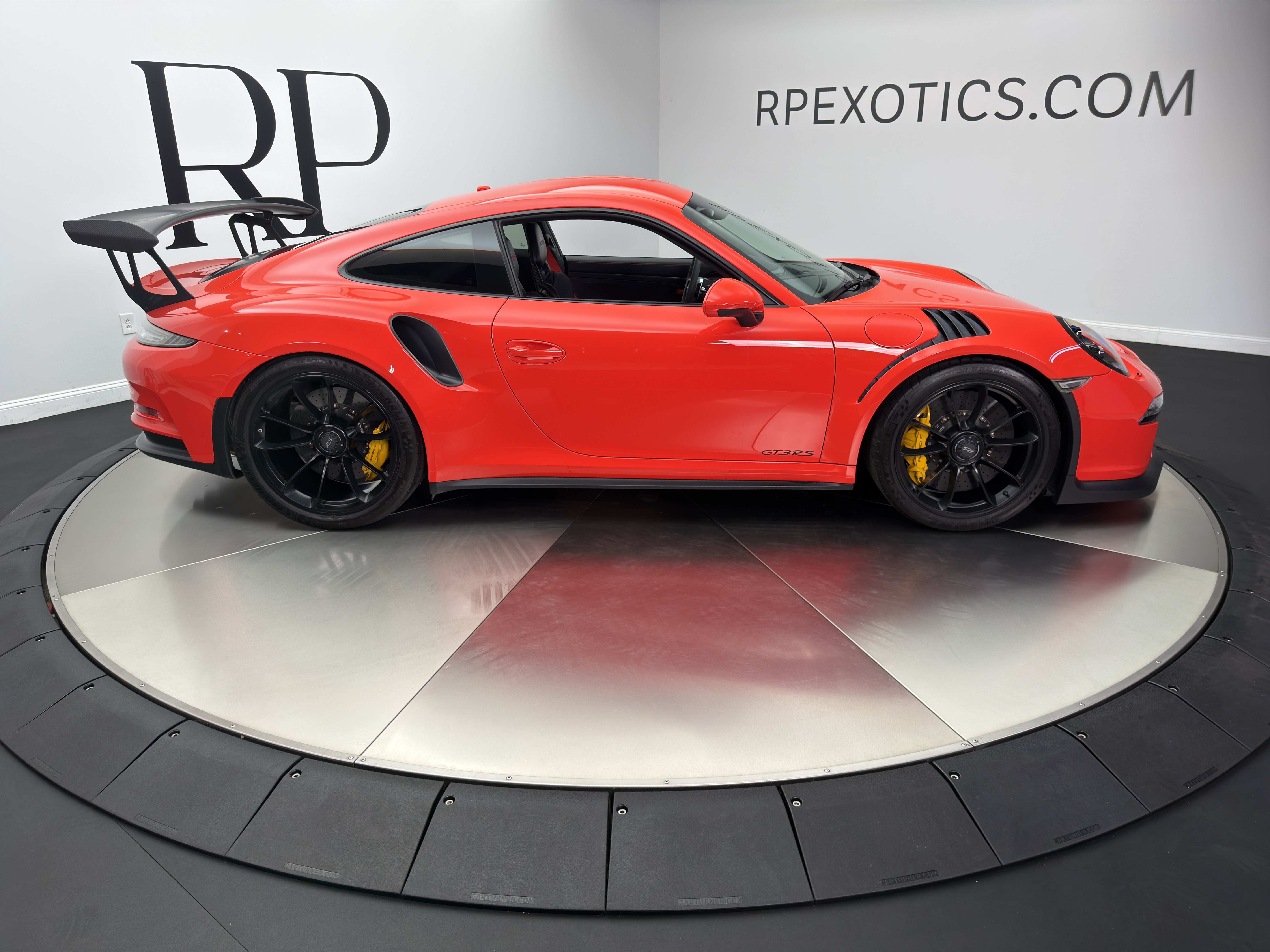 Used 2016 Porsche 911 GT3 RS RWD image 19