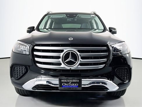 New 2026 Mercedes-Benz GLS 450 4MATIC image 2