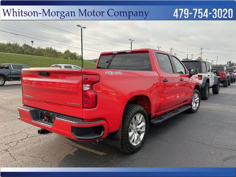 Used 2023 Chevrolet Silverado 1500 Custom AWD/4WD image 4