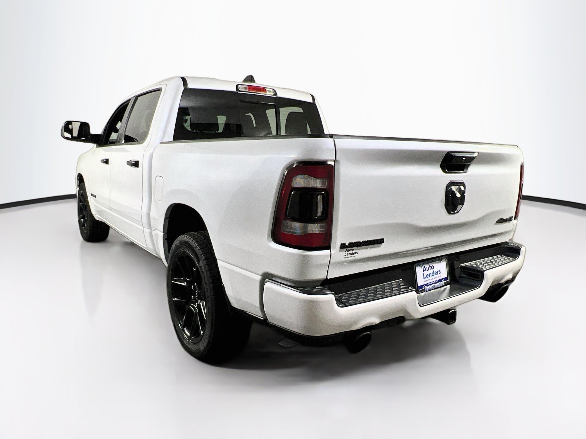 Used 2023 RAM 1500 Laramie AWD/4WD image 7