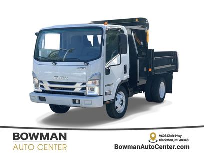 New 2024 Isuzu NPR HD