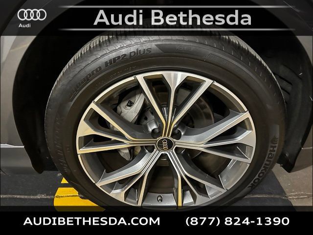 Certified 2026 Audi Q8 Premium AWD/4WD image 9