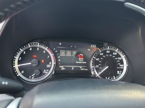 Certified 2023 Toyota Highlander XLE image 20