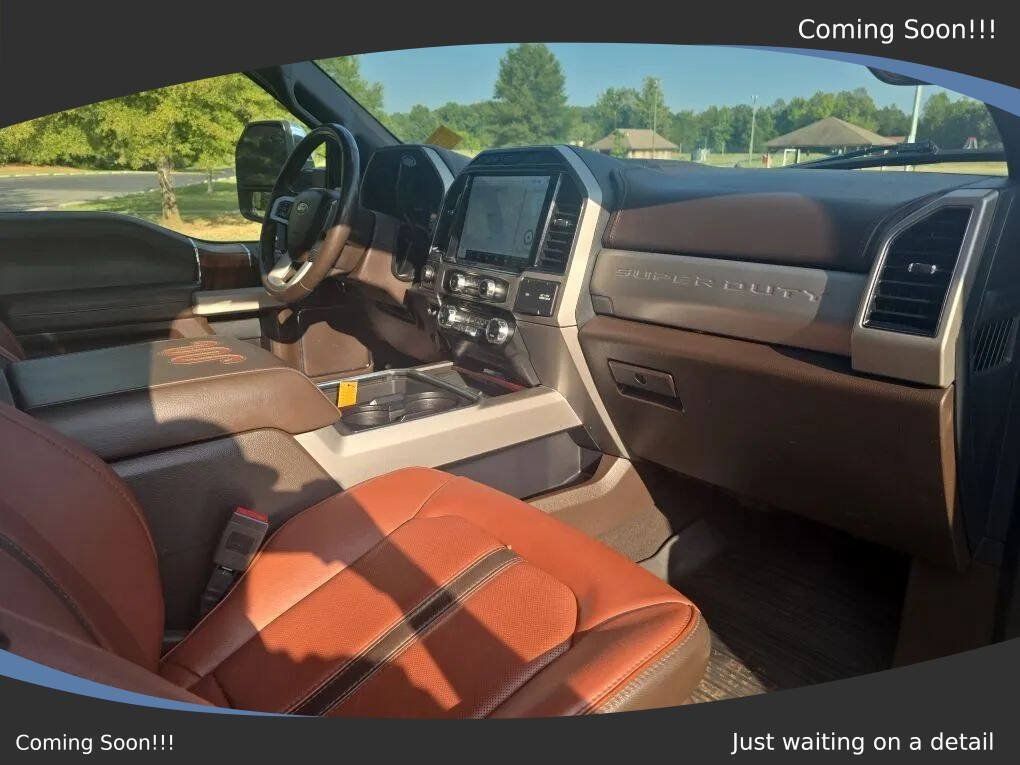 Used 2022 Ford F250 King Ranch w/ King Ranch Ultimate Package AWD/4WD image 18
