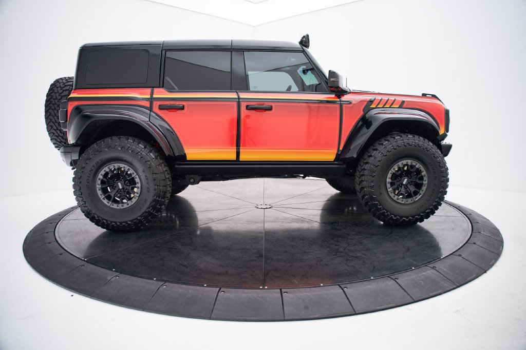 Used 2023 Ford Bronco Raptor AWD/4WD image 14