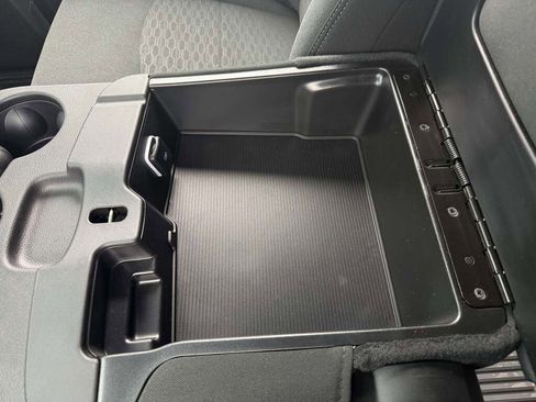 New 2026 RAM 2500 Tradesman image 32