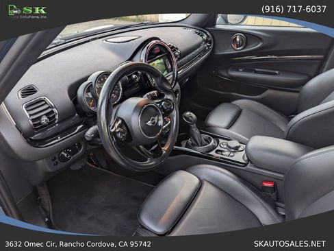 Used 2016 MINI Cooper Clubman FWD image 13