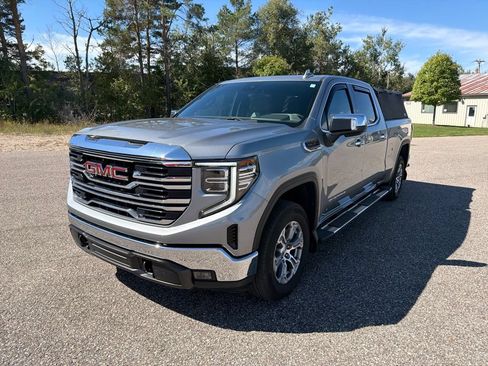 Used 2024 GMC Sierra 1500 SLT w/ LPO, GMC Protection Package AWD/4WD image 12