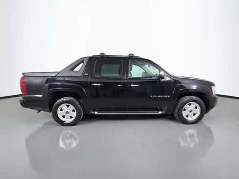 Used 2008 Chevrolet Avalanche LT w/ LT Preferred Equipment Group AWD/4WD image 5
