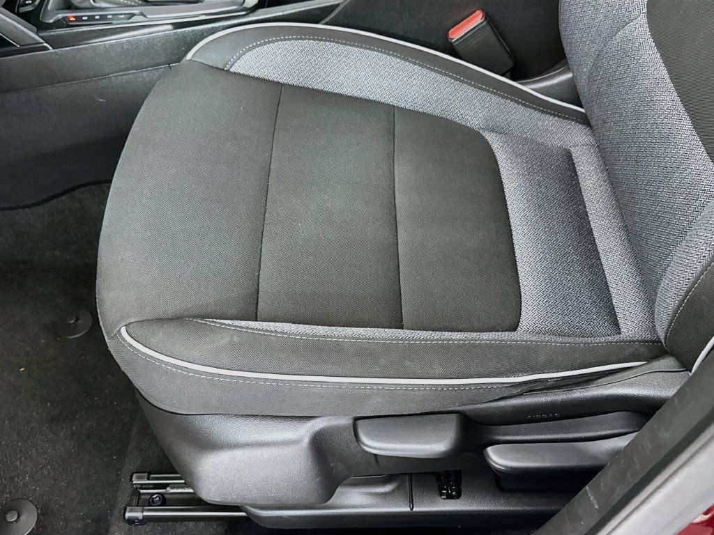 Used 2025 Chevrolet TrailBlazer LT FWD image 20