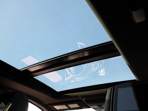 Used 2021 Nissan Titan PRO-4X w/ Pro-4x Convenience Package image 28