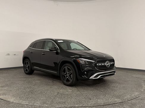 Certified 2026 Mercedes-Benz GLA 250 4MATIC image 7