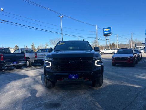 Certified 2023 Chevrolet Tahoe Z71 w/ Luxury Package image 9