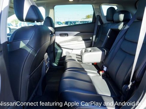 Used 2024 Nissan Murano SL image 9