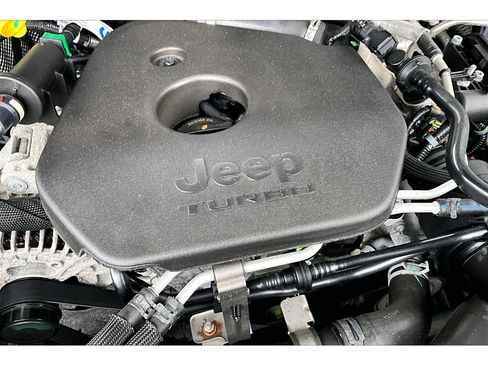 Certified 2026 Jeep Grand Cherokee Limited AWD/4WD image 36