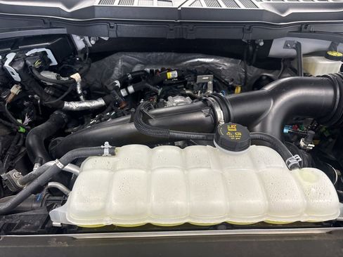 Used 2024 Ford F150 XLT w/ Equipment Group 302A MID image 32