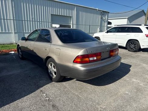 Used 1999 Lexus ES 330 FWD image 5