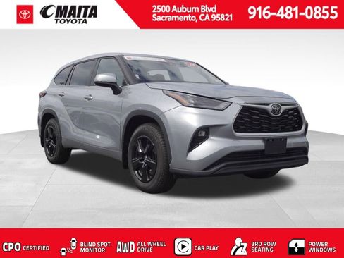 Certified 2024 Toyota Highlander LE image 1
