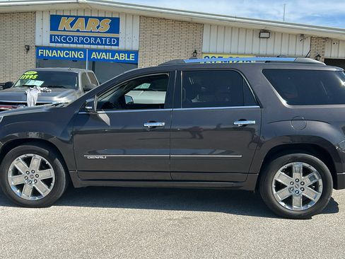 Used 2013 GMC Acadia Denali image 1