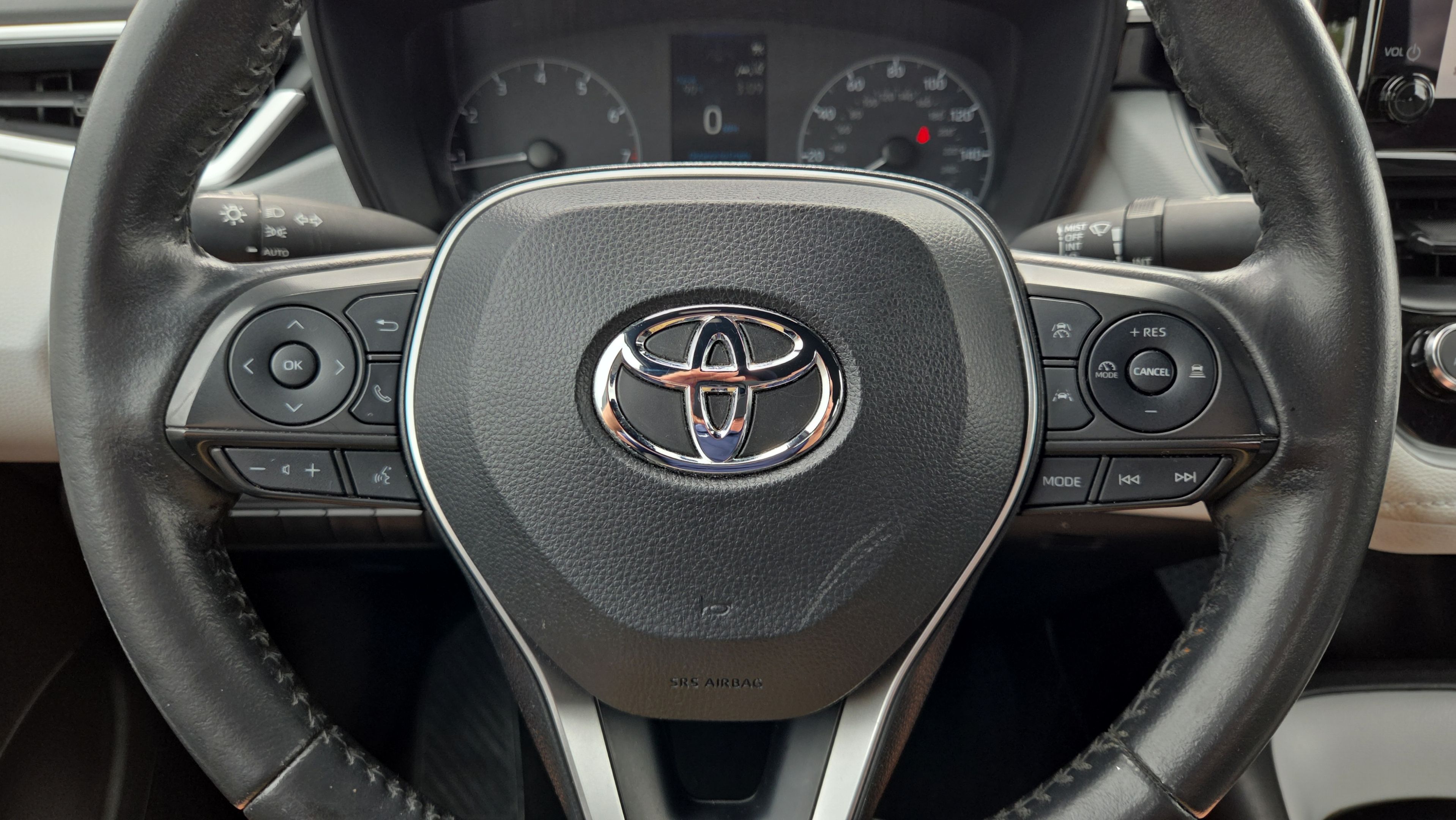 Certified 2024 Toyota Corolla SE FWD image 26