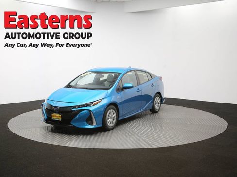 Used 2021 Toyota Prius Prime XLE w/ Carpet Mat Package (TMS) image 51