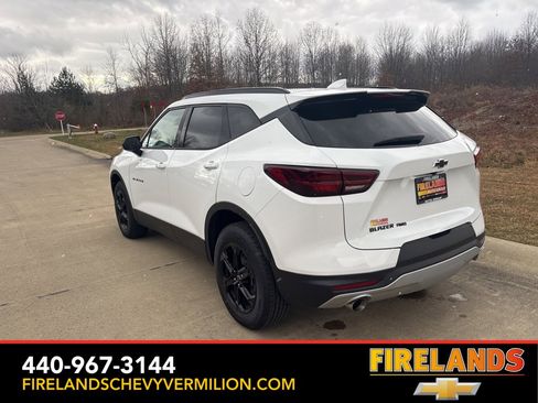New 2025 Chevrolet Blazer LT w/ Midnight/Sport Edition image 7