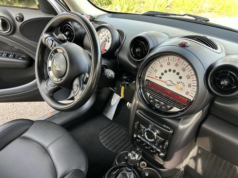 Used 2013 MINI Cooper Countryman S image 20