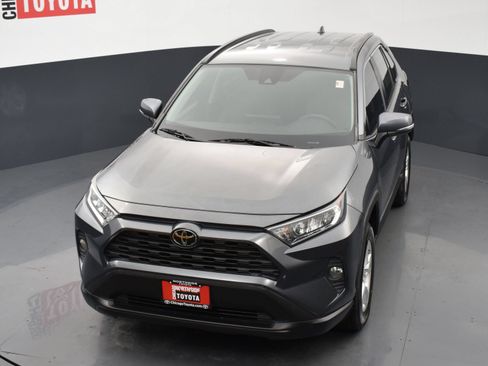 Used 2021 Toyota RAV4 XLE AWD/4WD image 22