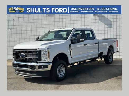 New 2026 Ford F250 XL w/ FX4 Off-Road Package AWD/4WD image 1