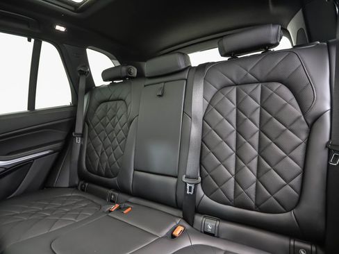 Certified 2023 BMW X5 M50i w/ Executive Package image 23